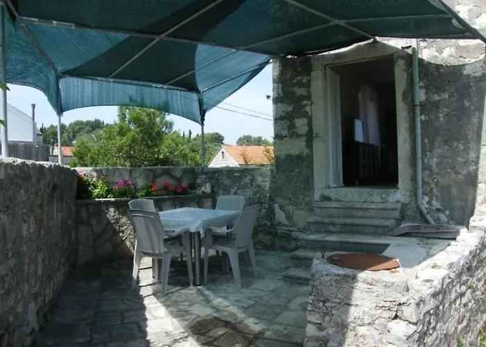 House With A Parking Space Lumbarda, Korcula - 15165 *